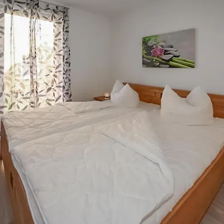 4 Bedroom Pet Friendly In Röbel