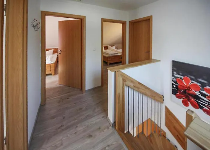 Dom wakacyjny 4 Bedroom Pet Friendly In Röbel